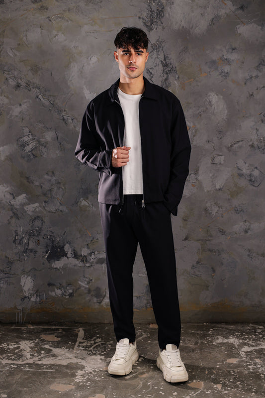 Black Essential Set