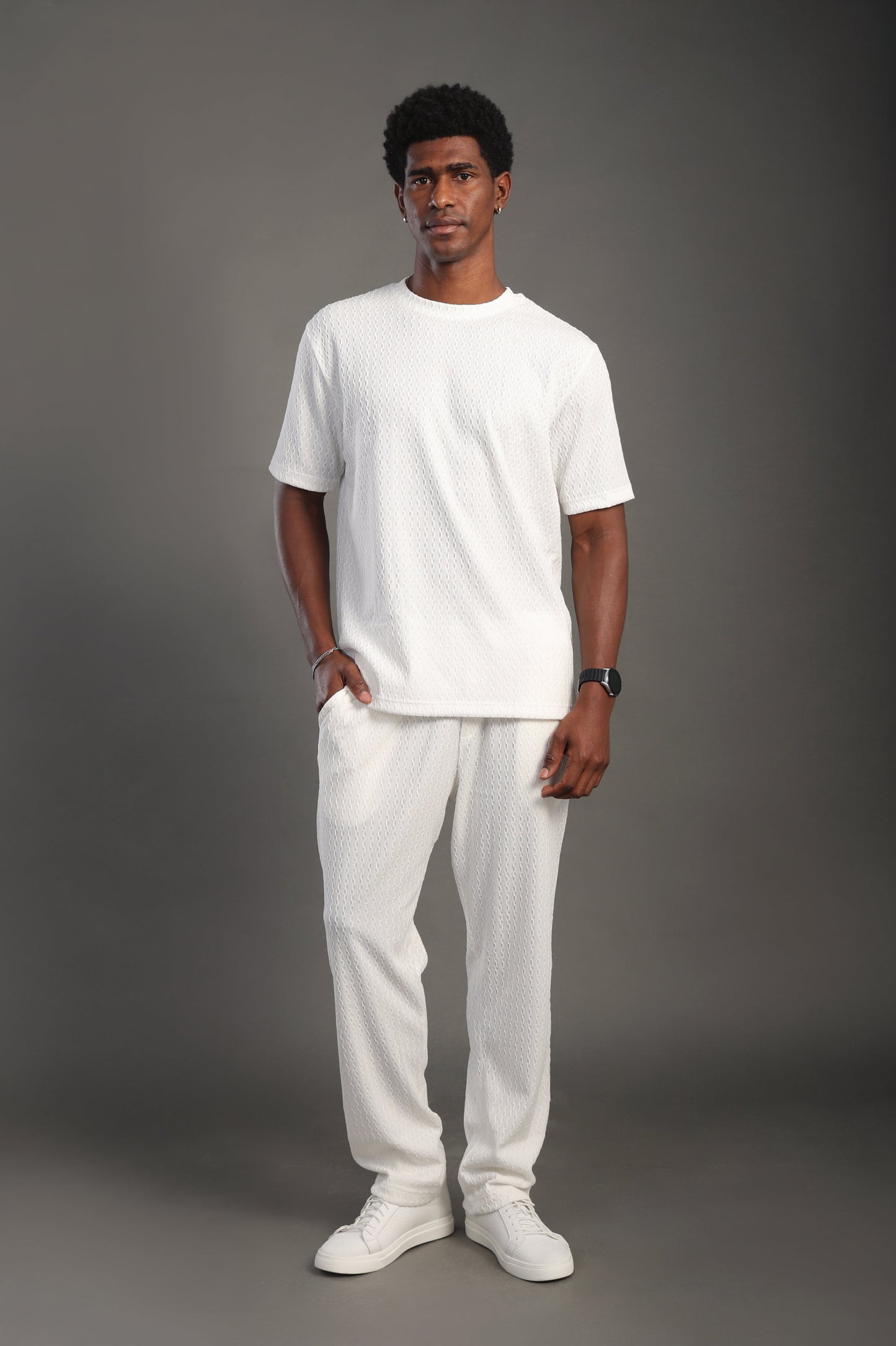 Men's White Dobby Texture Round T-shirt
