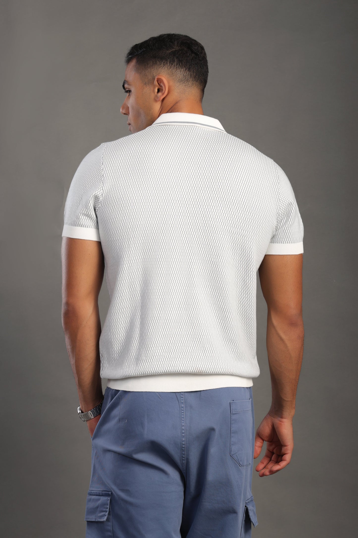Men's Dotted Gray Zipper Collar T-shirt