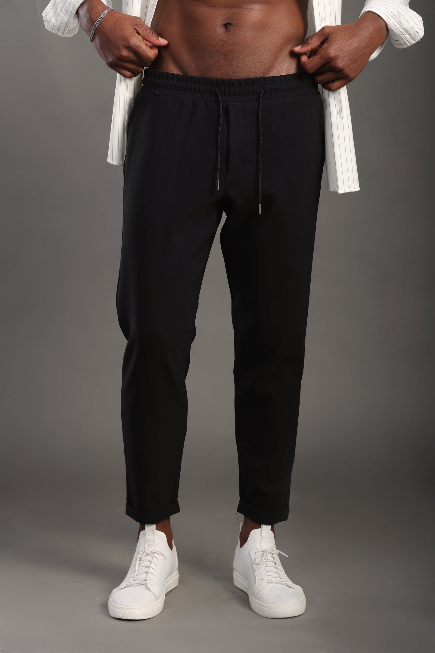 Men's Black Regular Fit Trousers
